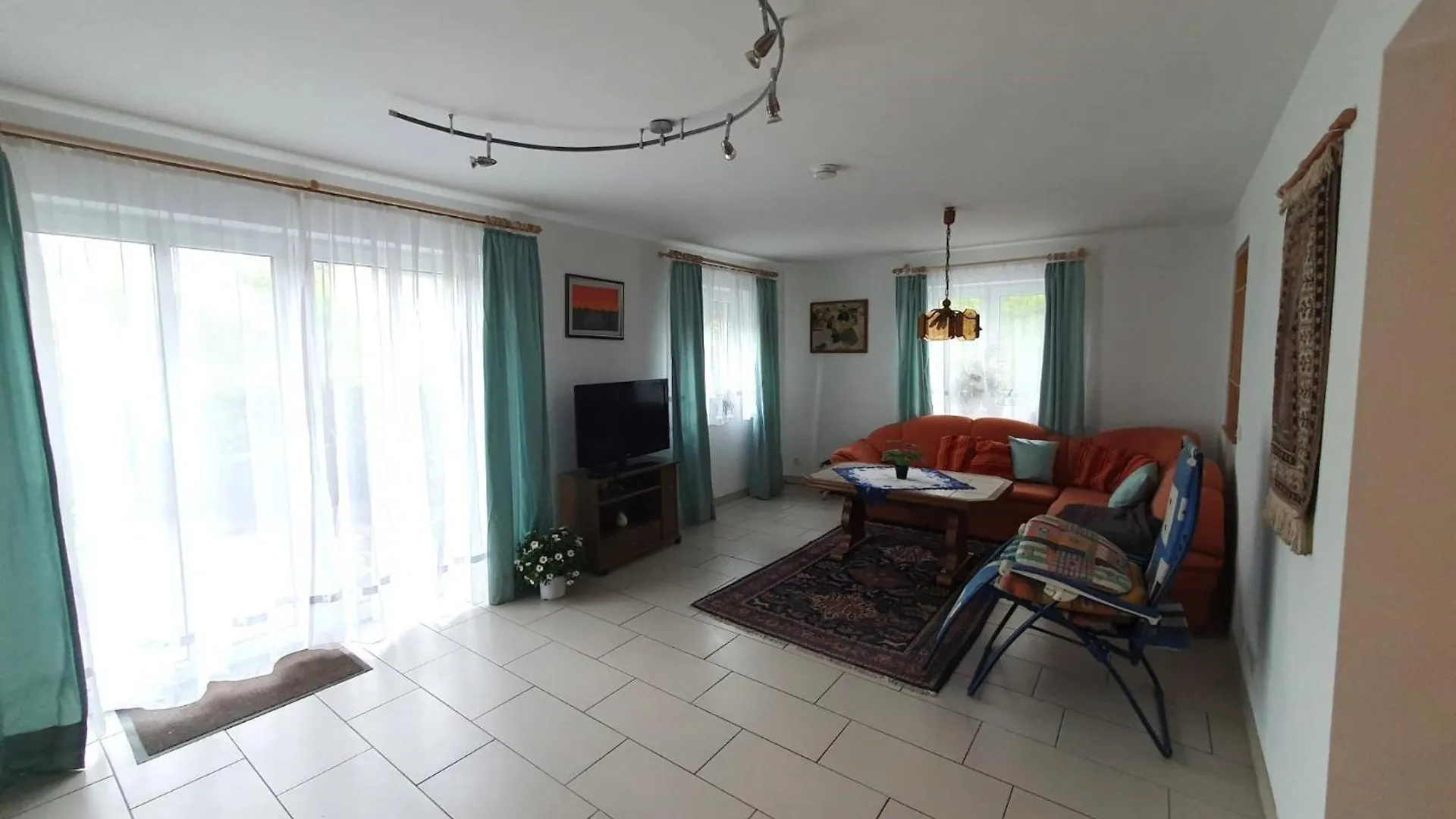 Διαμέρισμα Ferienwohnung Am Kittenbach Utting am Ammersee